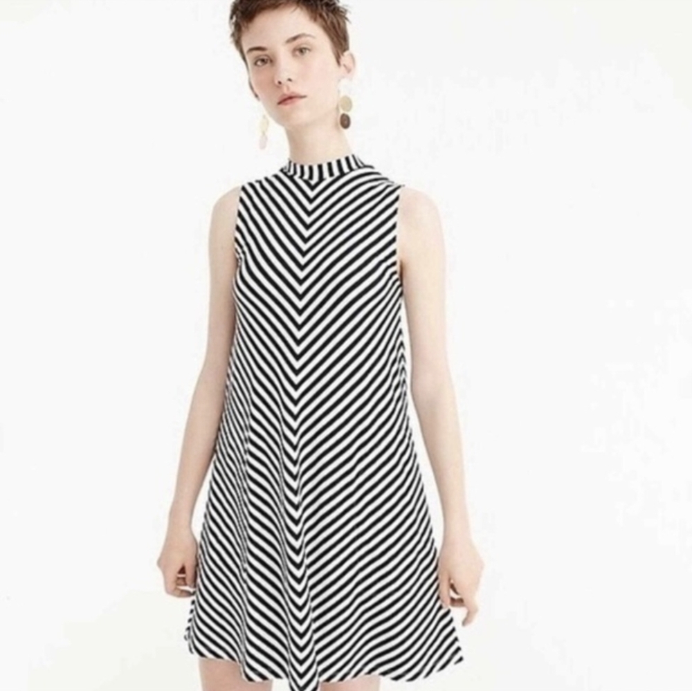 J. Crew striped high neck sleeveless trapeze dress with pockets size Medium